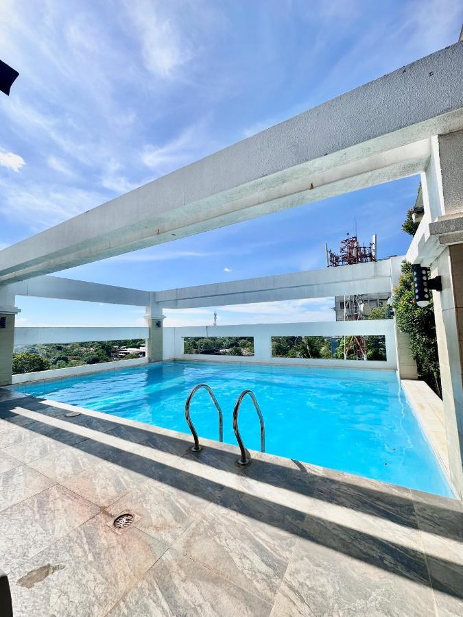 Smart Condominium Bldg, Cagayan De Oro City Eksteriør billede