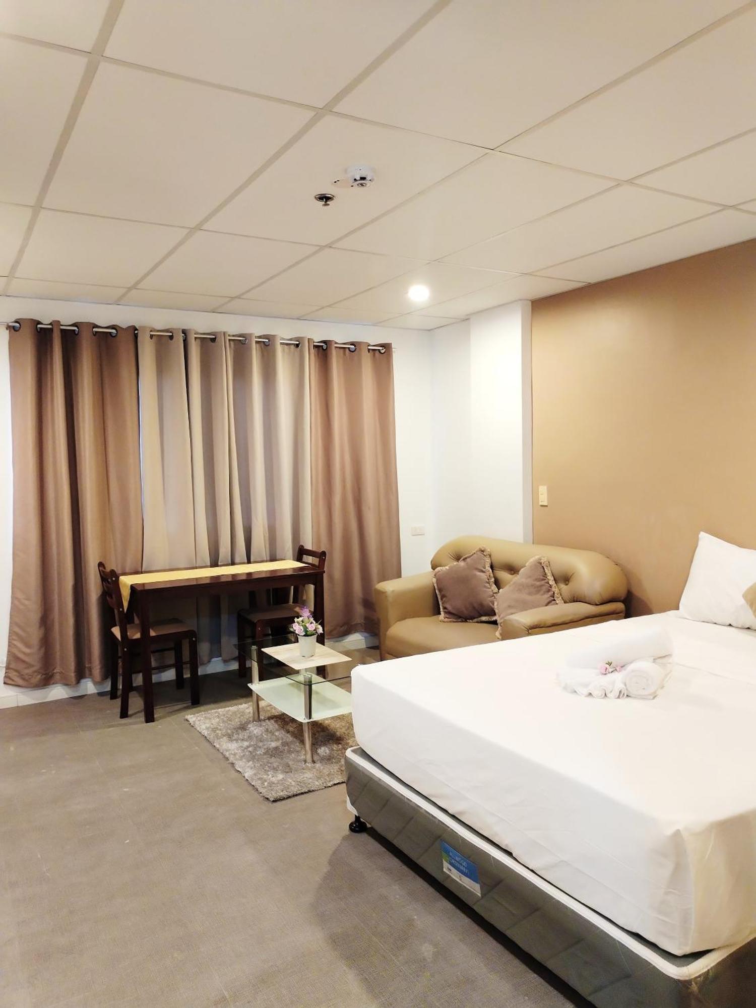 Smart Condominium Bldg, Cagayan De Oro City Eksteriør billede